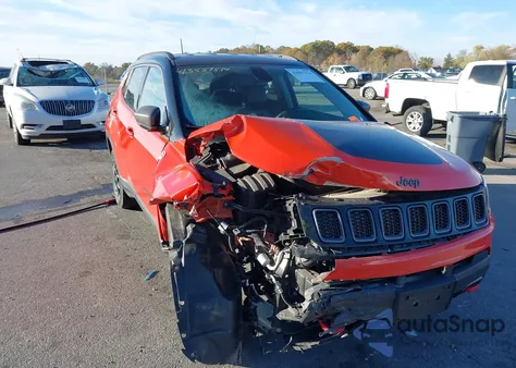 2019 Jeep Compass Trailhawk 4X4 z USA, uszkodzony, nr VIN 3C4NJDDB9KT780589